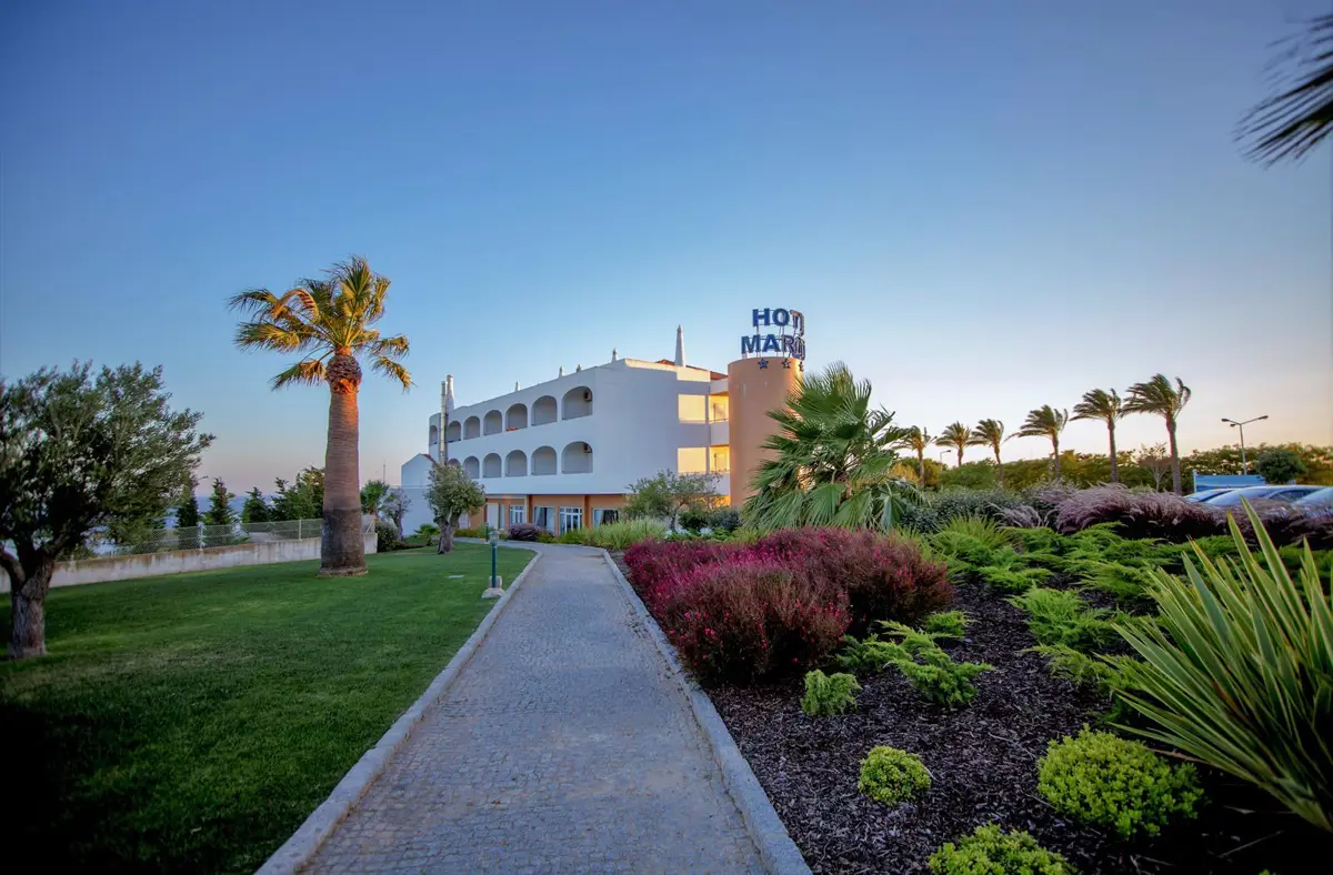 Pierre & Vacances da el salto a Portugal con la apertura del Hotel Maritur Adults Only en el Algarve
Air Europa cancela todos su...